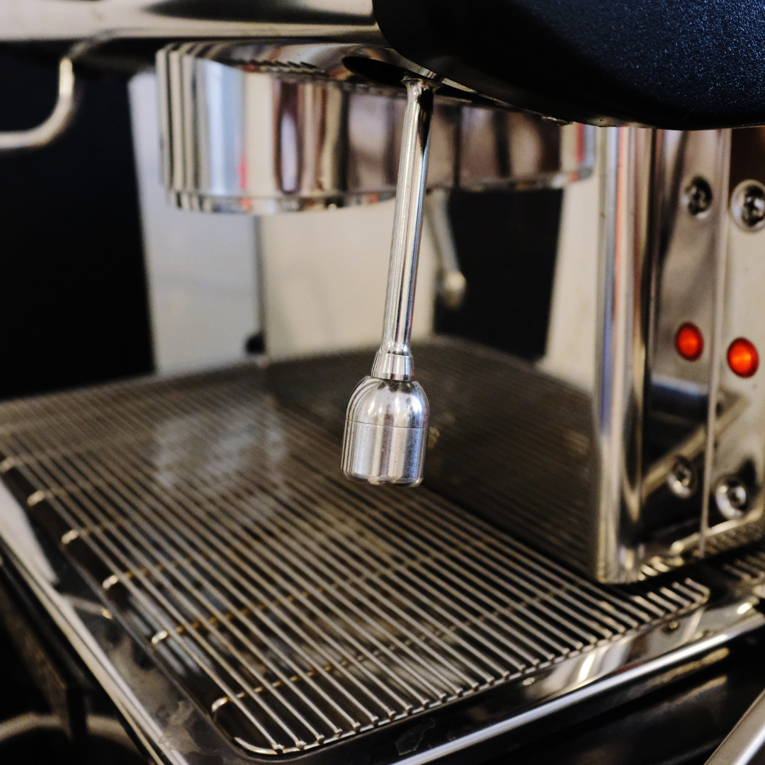 Máquina de café para locação – Bebidas quentes com praticidade e qualidade
