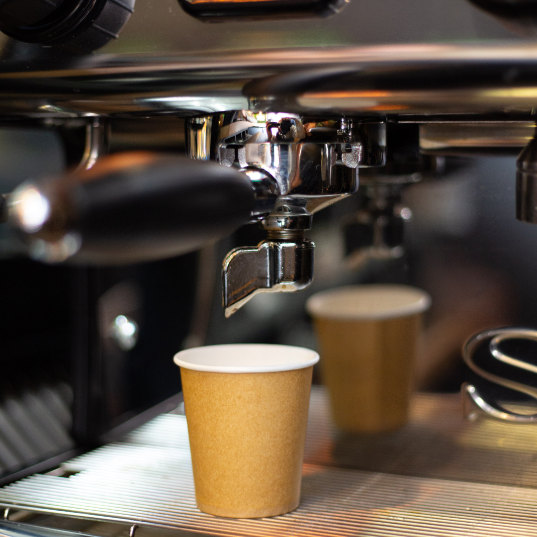 Comodato de máquina de café para empresas com bebidas premium e suporte técnico