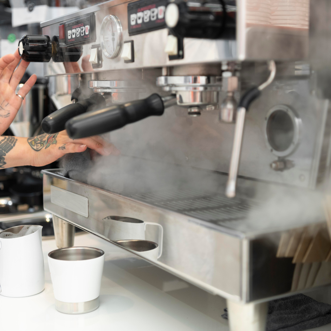 Locação de Máquina de Café no Ibirapuera – Café Premium e Suporte Zily